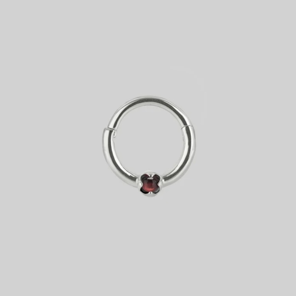 SERAPHINA Garnet Septum Clicker
Ring - Silver
